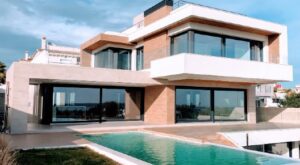 modern luxury house